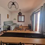 Villa Naay