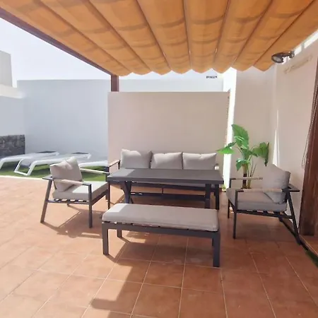 Villa Naay