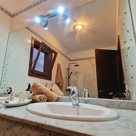 Naay فيلة بلايا بلانكا